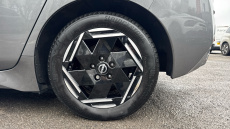 Nissan LEAF 110kW Acenta 39kWh 5dr Auto Electric Hatchback